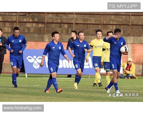 从甲A名将到金牌说明,对足球的酷爱跨过三十年,刘越觉得“此生满足”